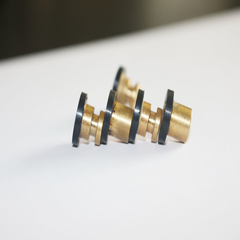Otomobil Kauçuk Ürünleri FKM Tri Clamp Gaskets with Screen Mesh and Customized Hardness